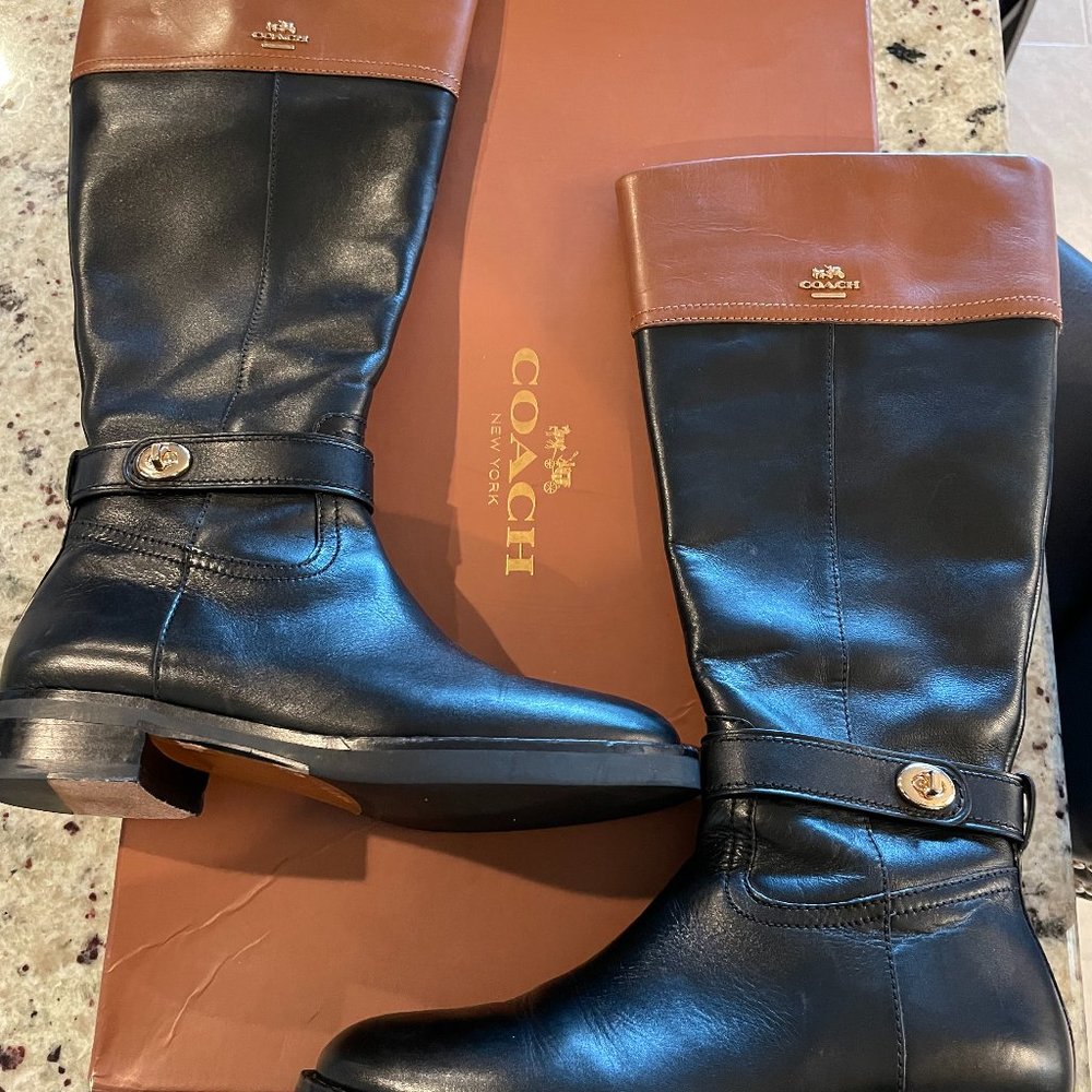 Authentic Women's Coach riding boots size 8
